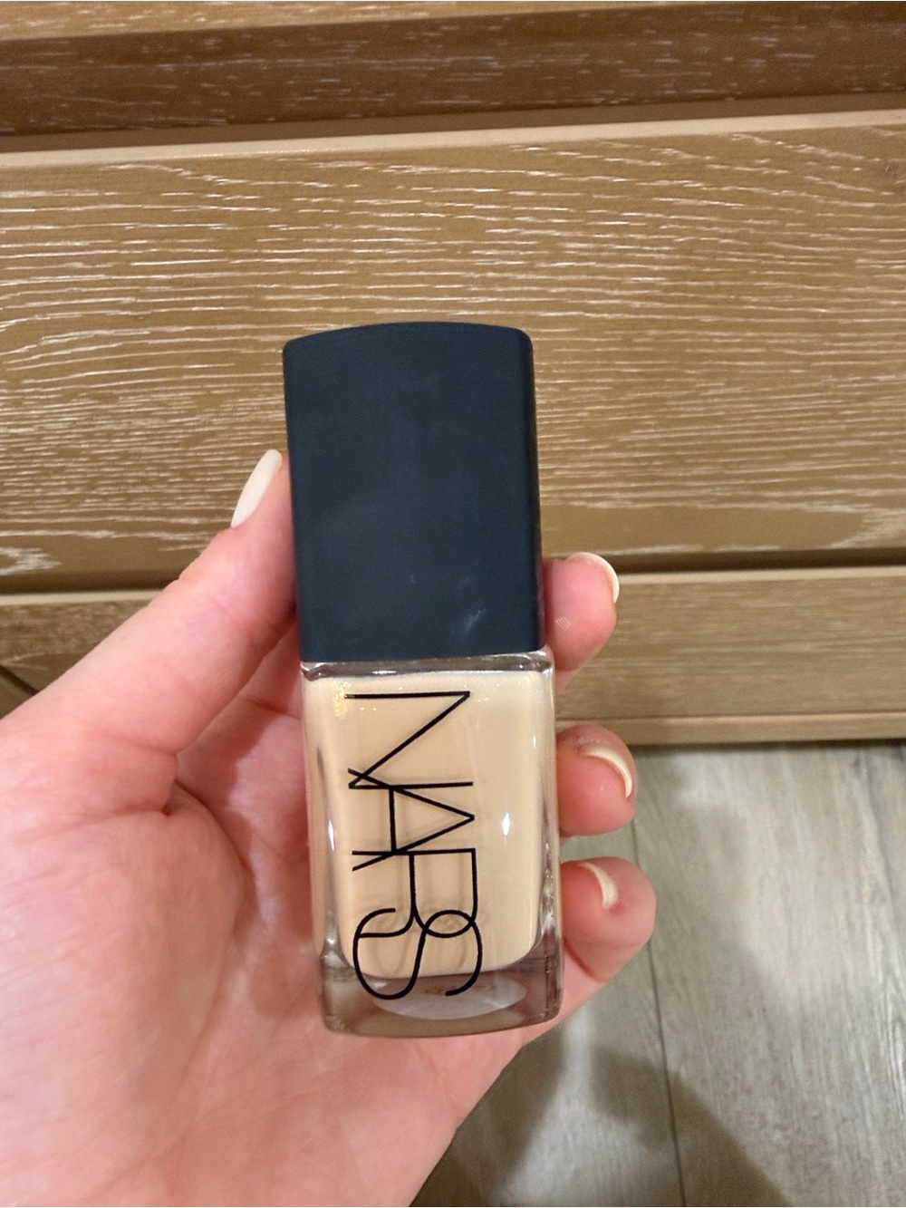 NARS Natural Radiant Longwear Foundation - Light Beige